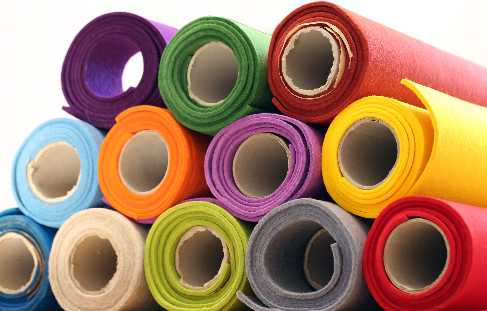 Feutre décoratif en rouleaux de couleurs variées – stock Technifeutre